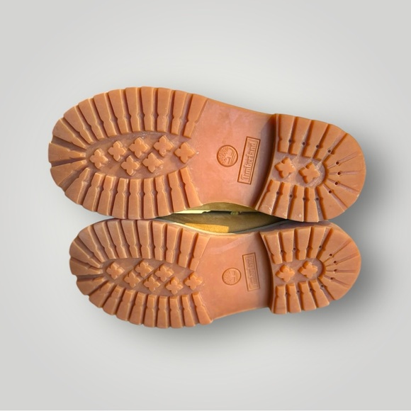 Timberland NUBUCK Boots - Picture 9 of 13